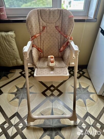 Стульчик для кормления happy baby