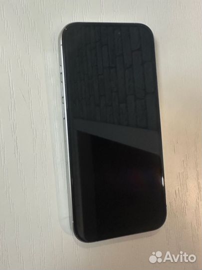 iPhone 15 Pro, 256 ГБ