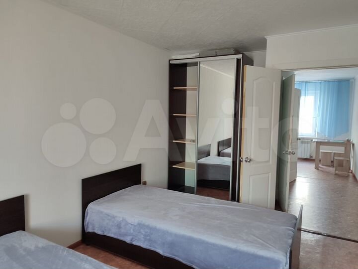 2-к. квартира, 50 м², 3/9 эт.