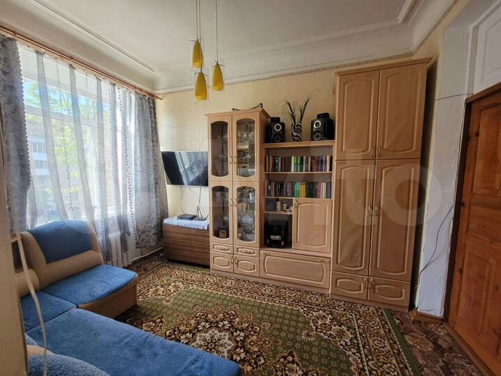 Комната 32,1 м² в 2-к., 2/4 эт.