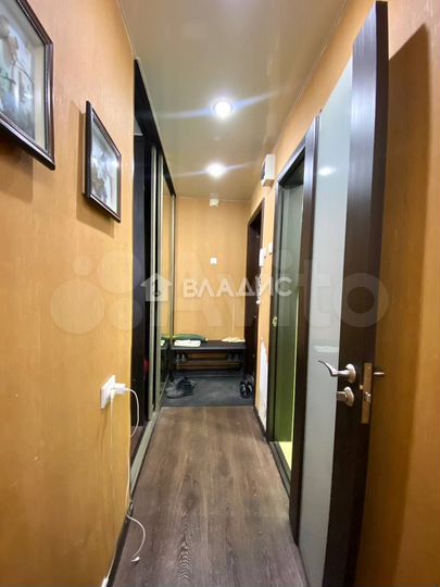 2-к. квартира, 43 м², 3/4 эт.