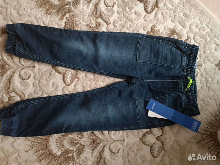 Джинсы,новые