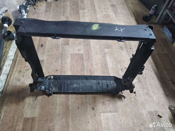 Каркас кассеты радиаторов BMW Е60 Е90 Е53 Е70