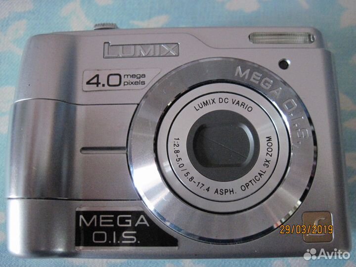 Фотоаппарат 