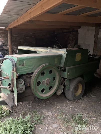 Пресс-подборщик John Deere 332 A, 2016
