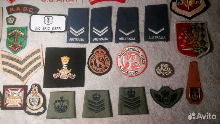 Коллекция кокард и нашивок ок 60 шт