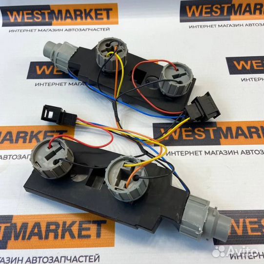 Платы задних фонарей с патронами ваз 2115 Лев/Пр