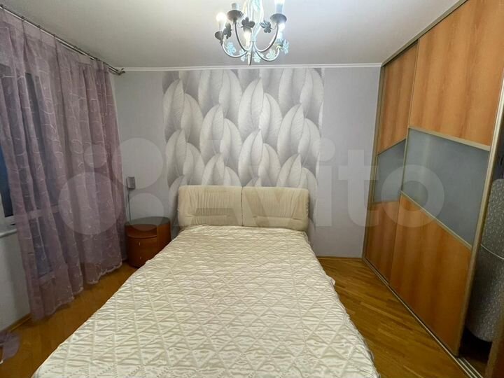 2-к. квартира, 82 м², 9/12 эт.