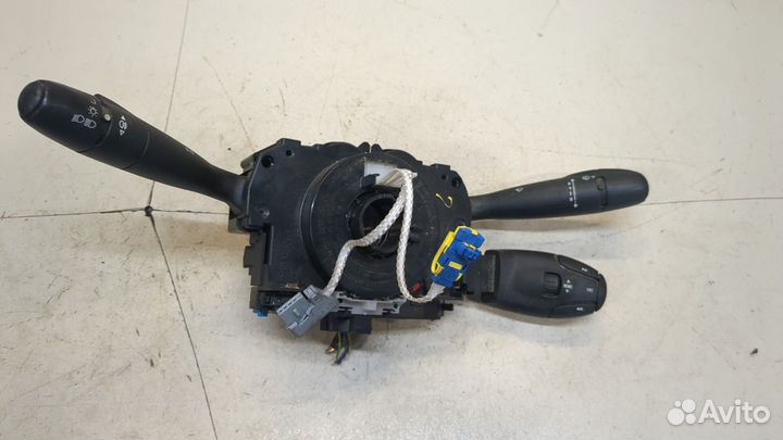 Переключатель поворотов и дворников Peugeot Expert