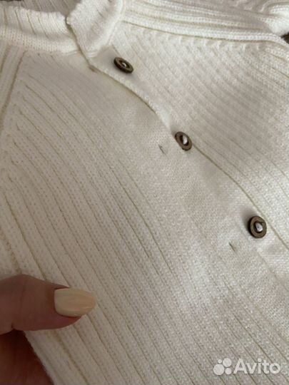 Вязаный комбинезон для новорожденного