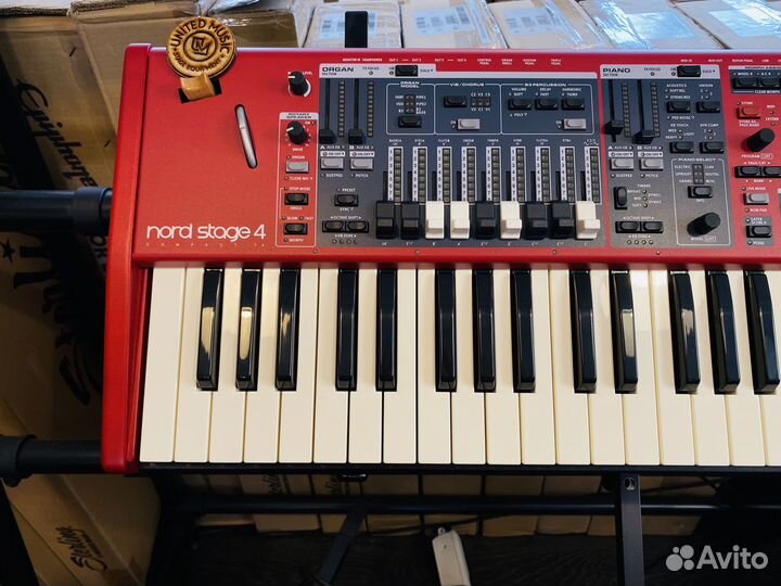 Nord Stage 4 Compact в Наличии