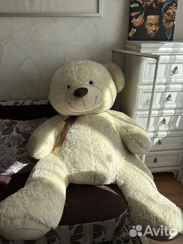 Плюшевый медведь большой