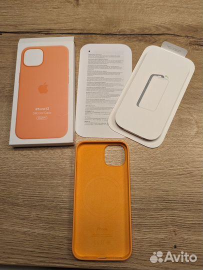 iPhone 13 Silicone Case Marigold Весенняя мимоза