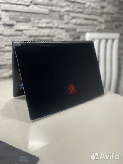 Игровой ноутбук MSI GF63 Thin 12UCX-1037XRU