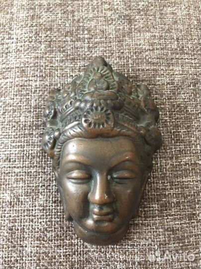 Панно, маска Будды
