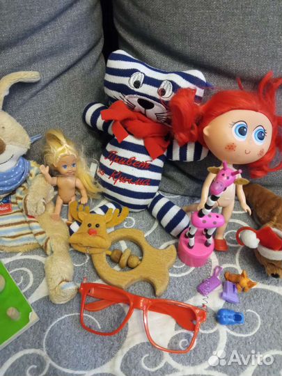 Отдам бесплатно игрушки