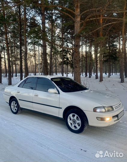Toyota Carina 1.6 AT, 1995, 220 000 км