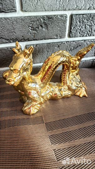 Дракон сувенир, золотистый, блестящий