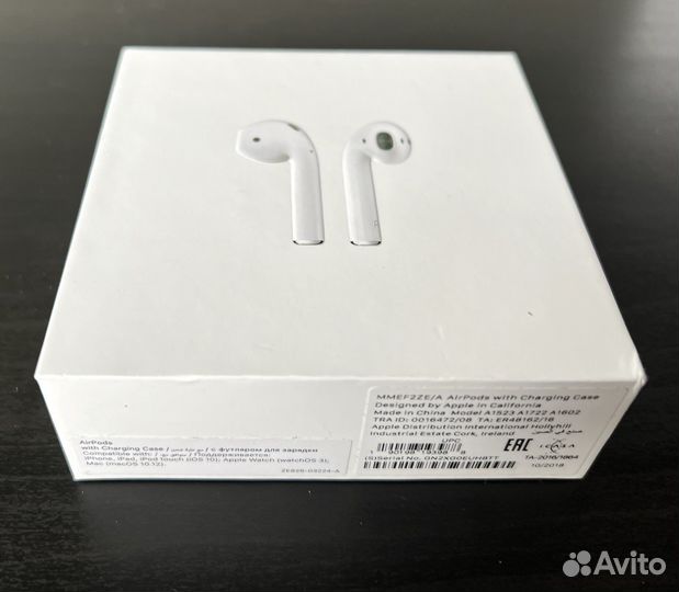 Коробки от телефон iPhone, наушники AirPods