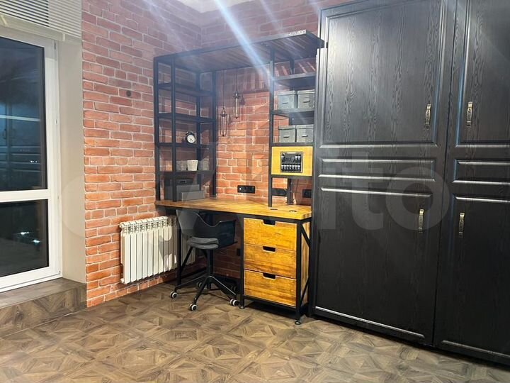 2-к. квартира, 74 м², 5/5 эт.