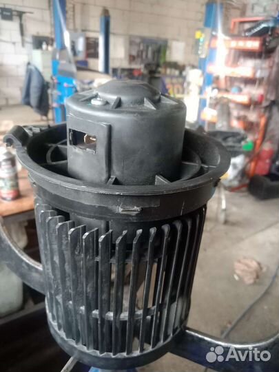 Моторчик печки nissan juke