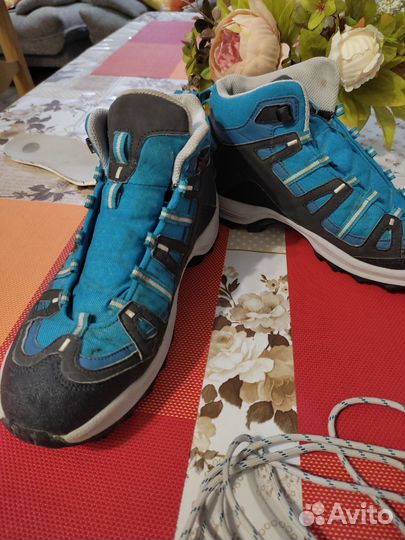 Треккинговые ботинки женские 39