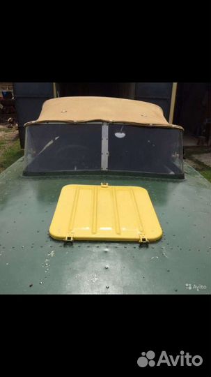 Моторная лодка 'Прогресс-2М