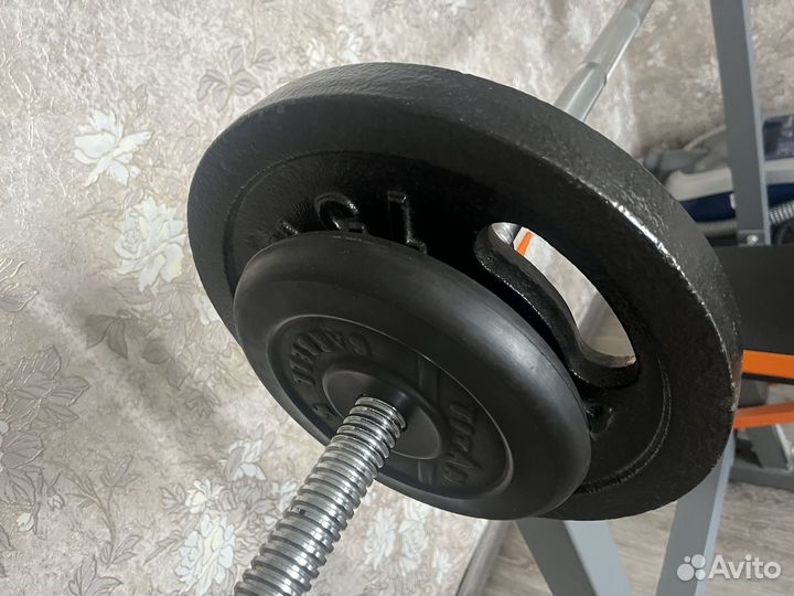 Скамья для жима со стойками и штангой