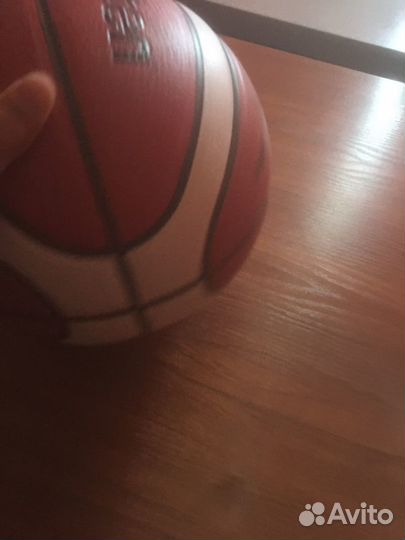 Баскетбольный мяч 7 с автографом кириленко