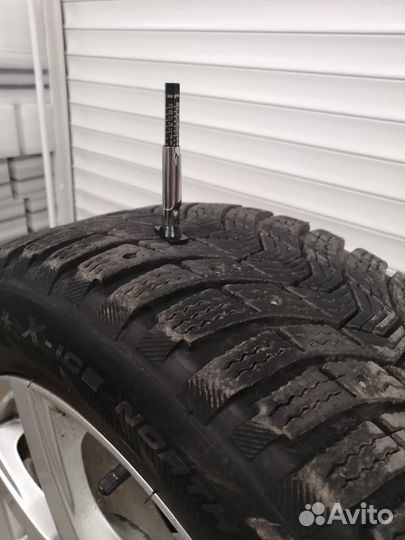 Michelin X-Ice North 3 205/55 R16 94T