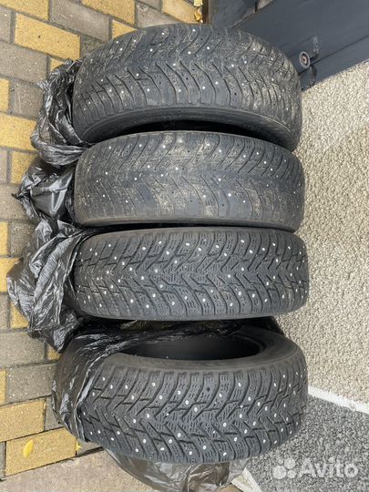 Nokian Tyres Hakkapeliitta 8 185/65 R15