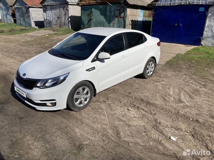 Kia Rio 1.6 AT, 2015, 121 000 км