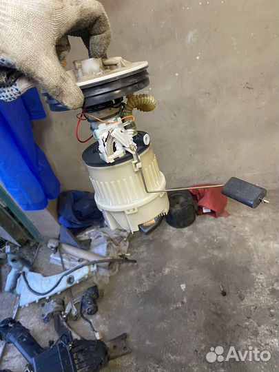 Бензонасос ford focus 2 2.0 2006