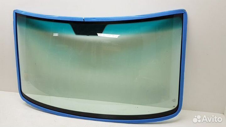 Лобовое стекло Мерседес Спринтер
