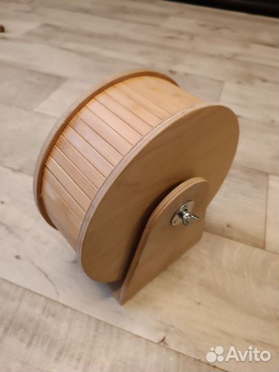 Беговое колесо для грызунов