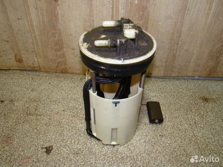 Насос топливный Nissan Primera (P12)