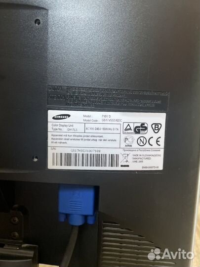 Монитор Samsung SyncMaster 710v