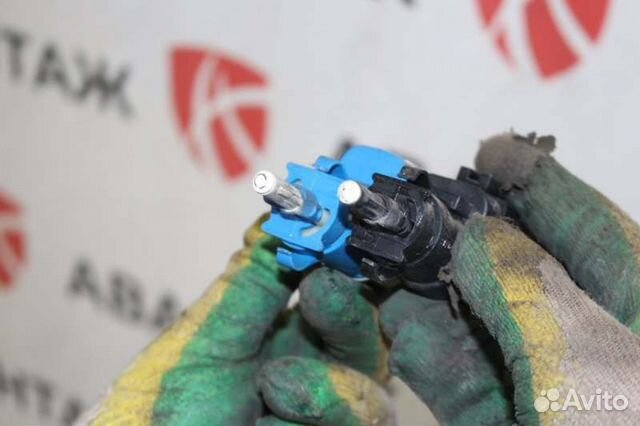 Датчики педали тормоза Ford Fiesta MK5 1.4+робот