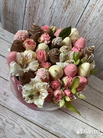 Букет из клубники в шоколаде