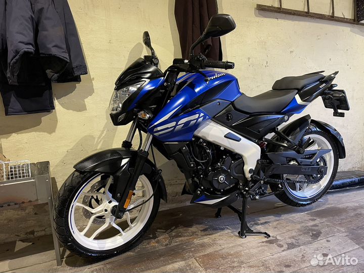 Bajaj Pulsar 200 NS