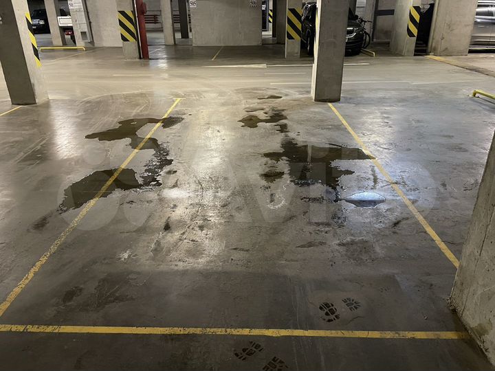 Машиноместо, 13 м²