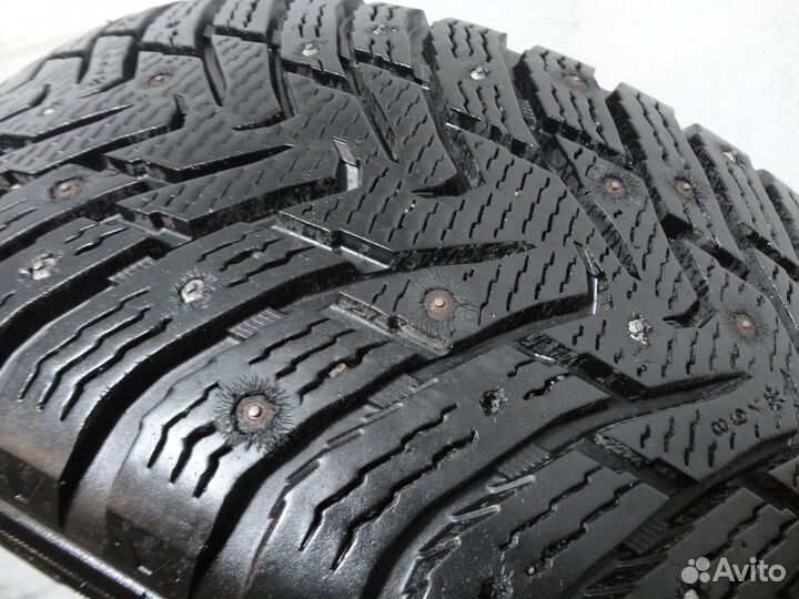 Nokian Tyres Hakkapeliitta 8 SUV 245/60 R18