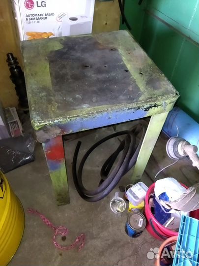 Тумба-подставка мощная под станок или растение