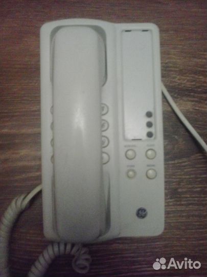 Стационарный телефон