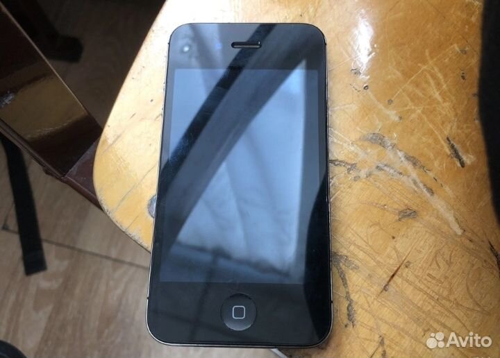 iPhone 4S, 64 ГБ