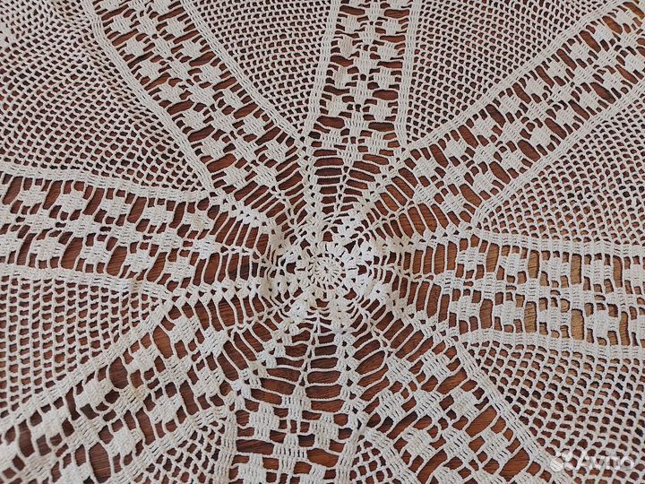 Скатерть круглая. Винтаж