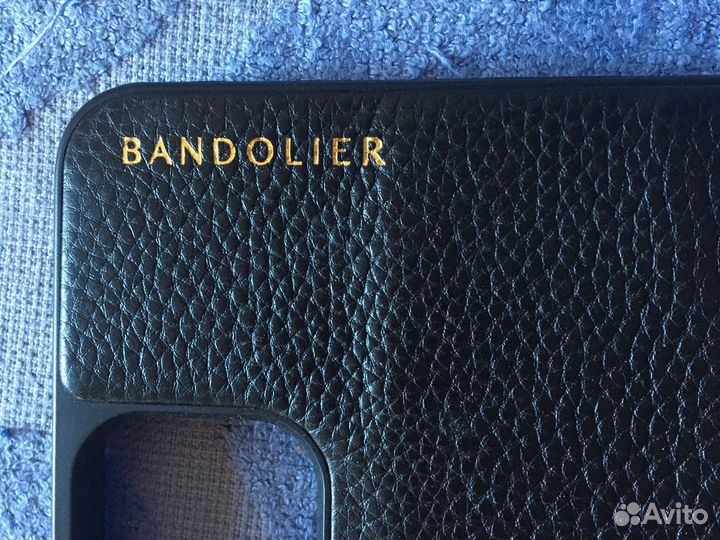 Чехол на iPhone 11 кожаный