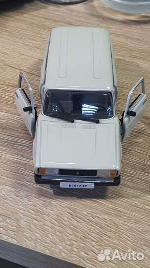 Модель автомобиля 1 43. ваз 2104. Нечастый