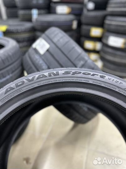 Yokohama Advan Sport V107 275/35 R21 и 315/30 R21 105Y