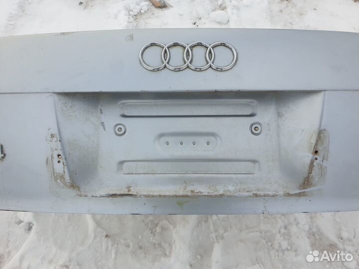 Крышка багажника Audi A4 B6 Ауди А4 Б6 В6 Америка